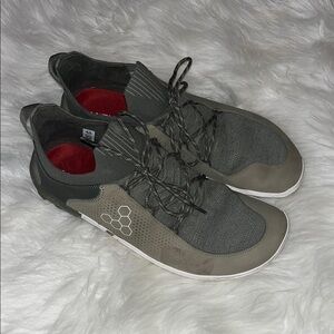Vivobarefoot Sage Tracker Decon Low Sneaker